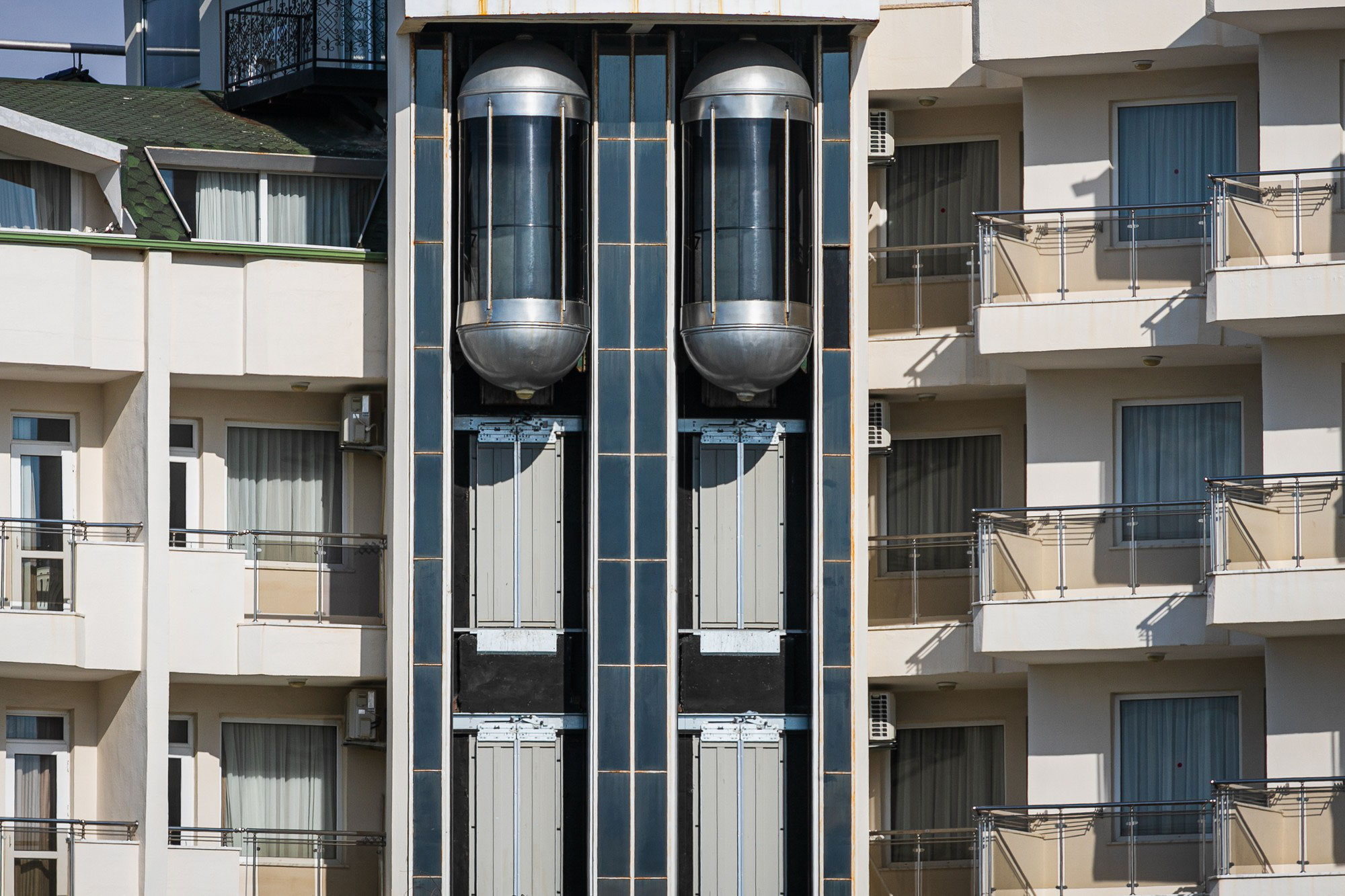 مزایای استفاده از آسانسور هیدرولیک در ساختمان ها